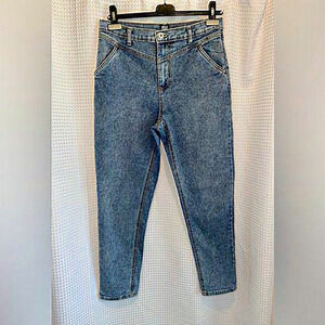 Women’s MILE END medium blue acid wash stretchy‎ high waisted Mom jeans size 29